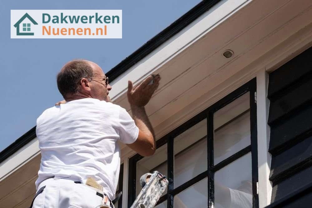 Dakgoot afwerken door onze dakdekker Dakgoot afwerken door onze dakdekker in Nuenen
